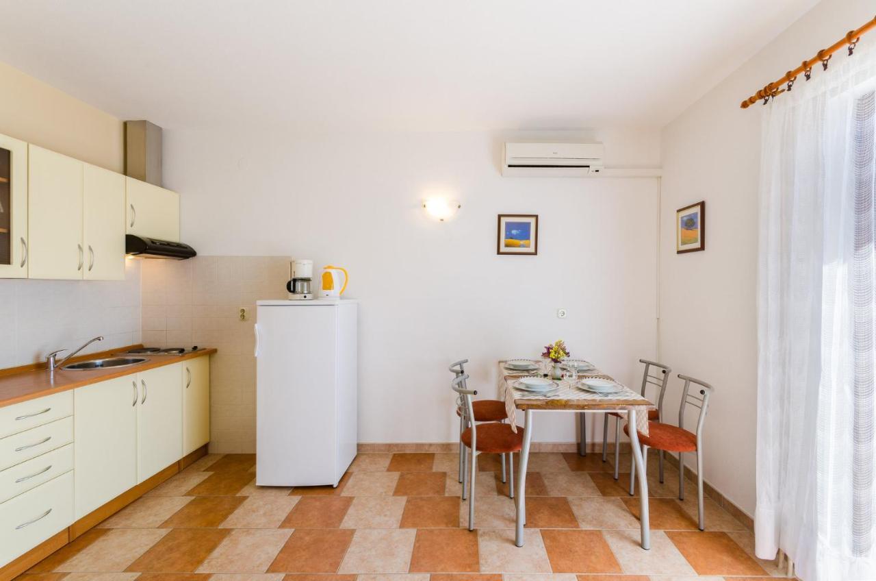 Andelko Apartment Dramalj Ngoại thất bức ảnh